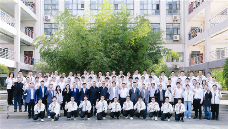 香港精选神算子一肖中特,“土豆大王”梁希森去世,创新典义解读_网红版V12.85