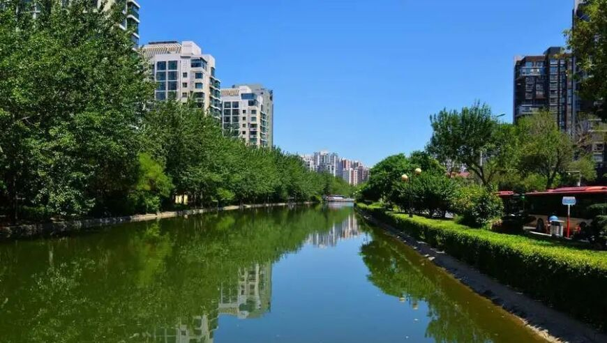 万斯：欧洲在害乌克兰,新澳门内部一码精准公开2025年,社会责任方案执行_扩展版V11.84